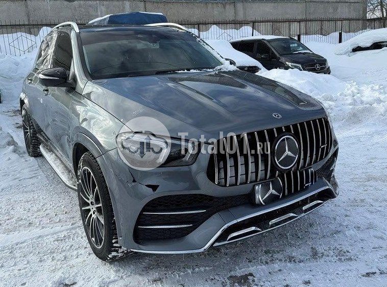 Фото Mercedes-Benz GLE-класс 2