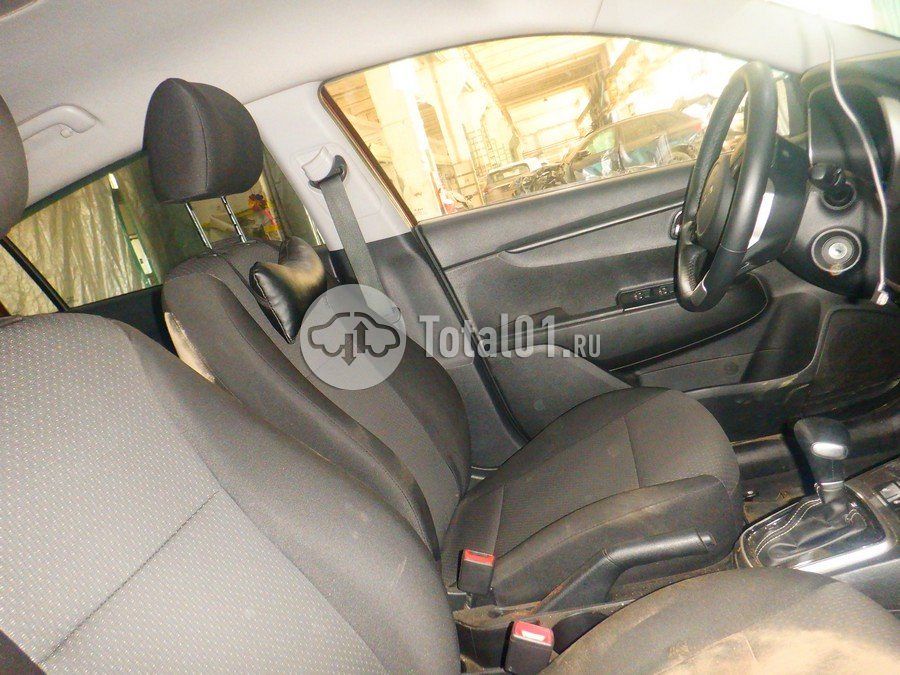 Фото KIA Rio 26