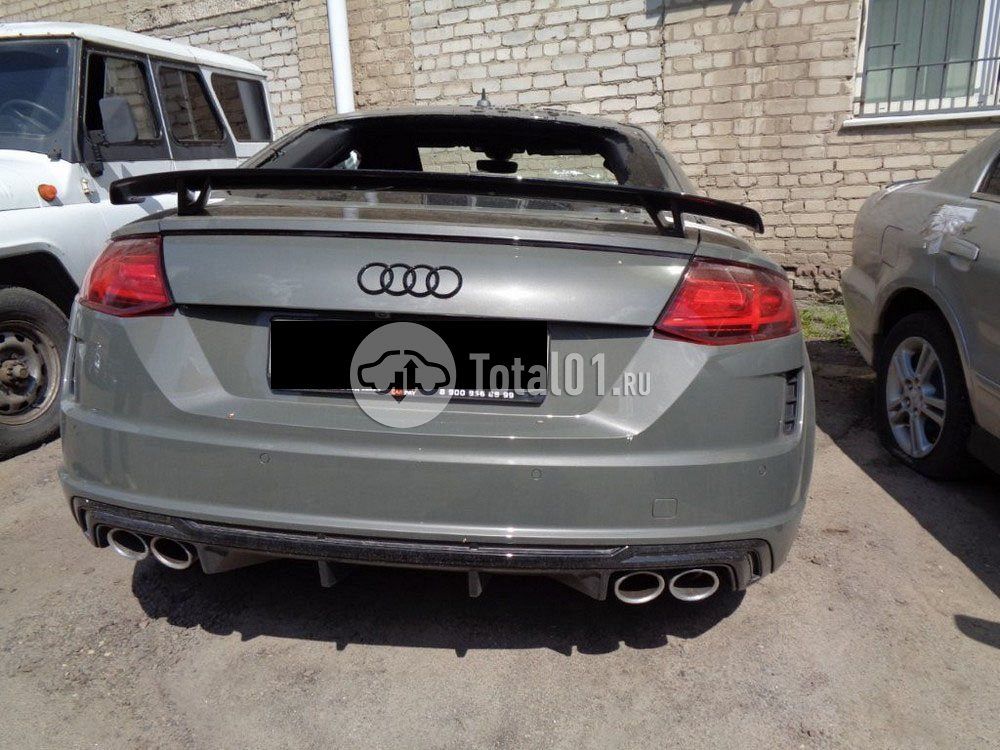 Фото Audi TTS 6