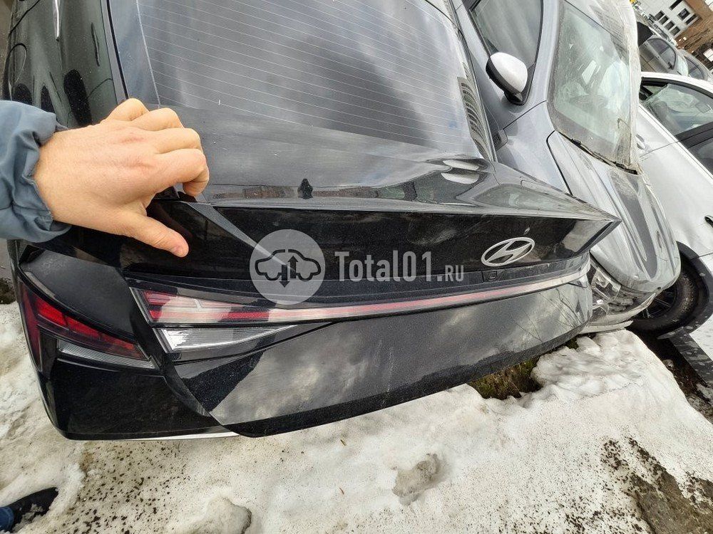 Фото Hyundai Elantra 20