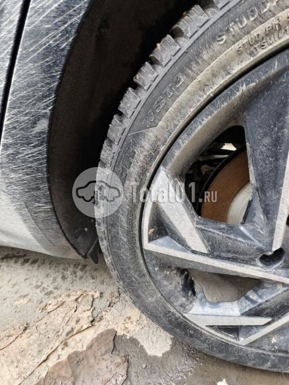 Фото Hyundai Elantra 36