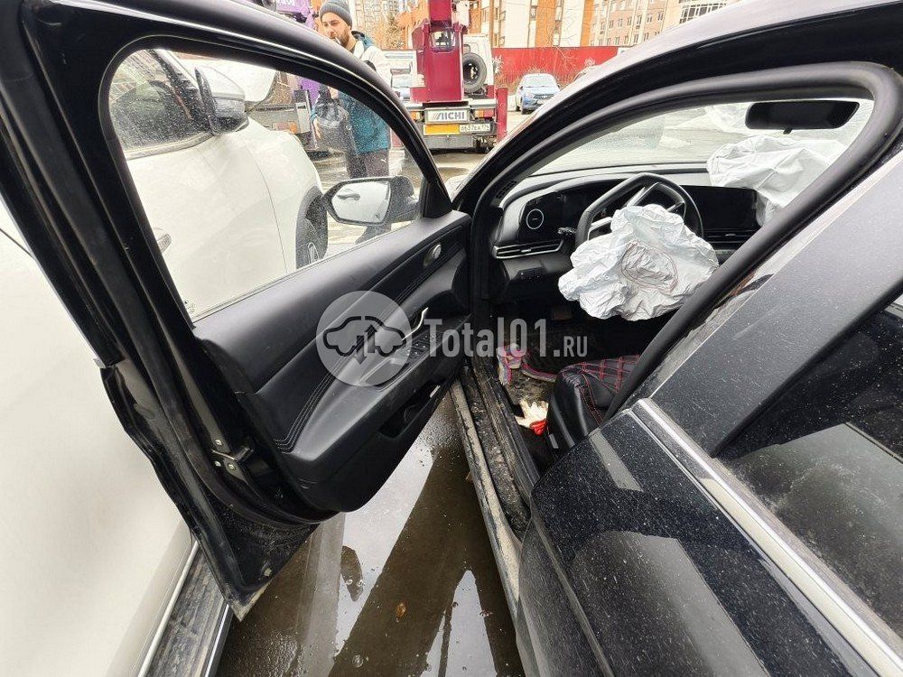 Фото Hyundai Elantra 50