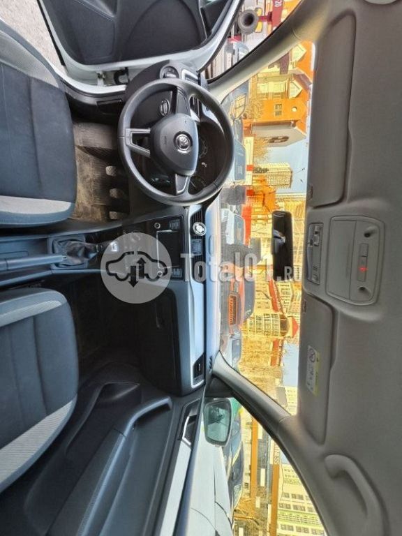 Фото Skoda Rapid 54