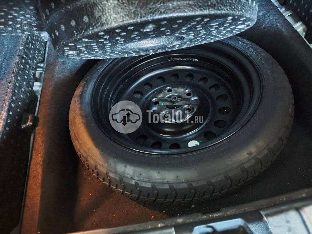 Фото Geely Coolray 66