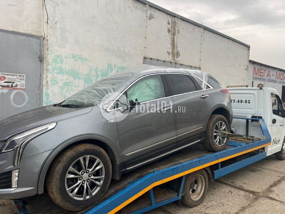 Фото Cadillac XT5 4