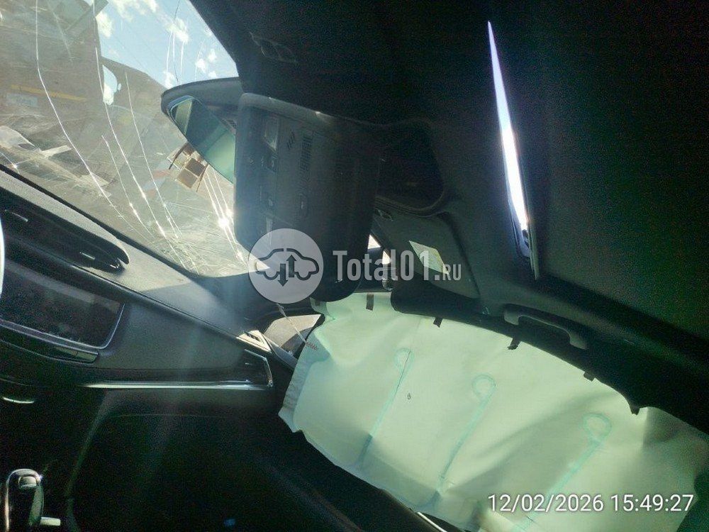 Фото Cadillac XT5 24