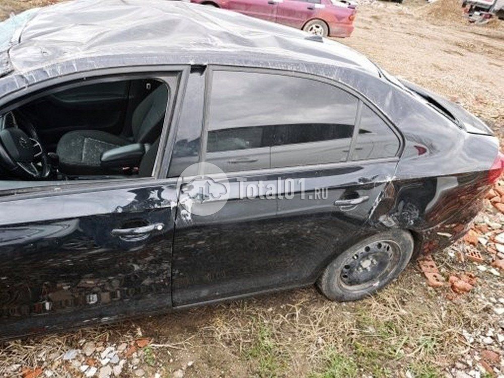 Фото Volkswagen Polo 10