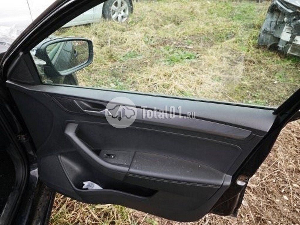 Фото Volkswagen Polo 44