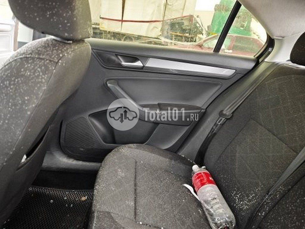 Фото Volkswagen Polo 68