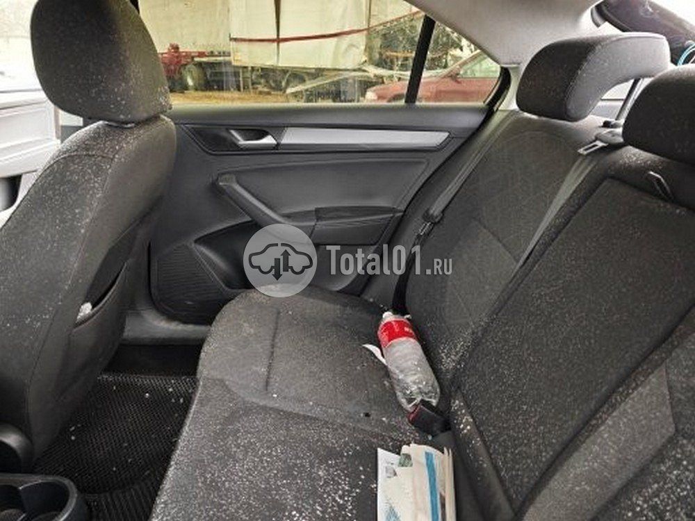 Фото Volkswagen Polo 80