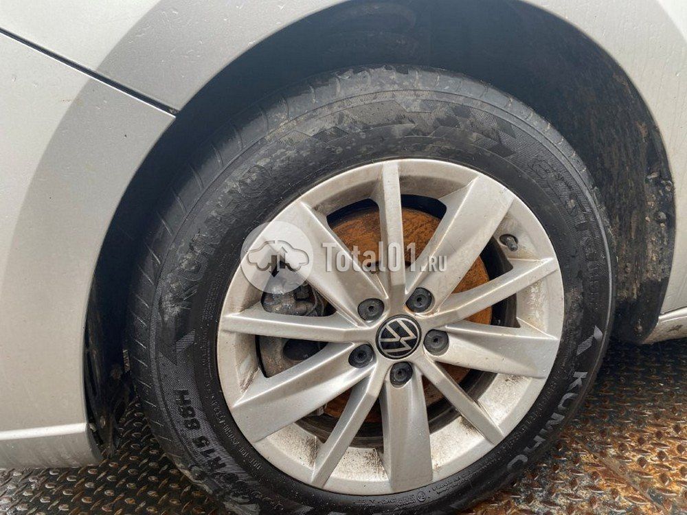 Фото Volkswagen Polo 8