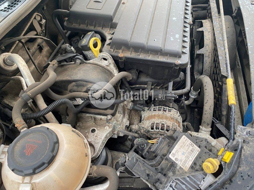 Фото Volkswagen Polo 66