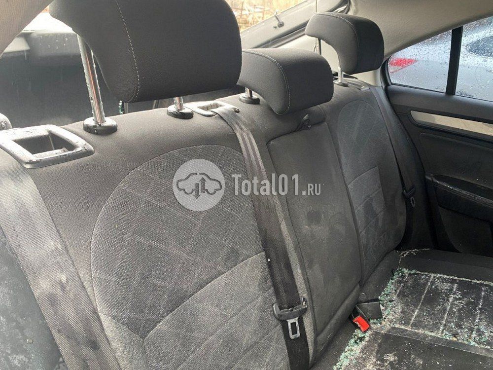 Фото Volkswagen Polo 84