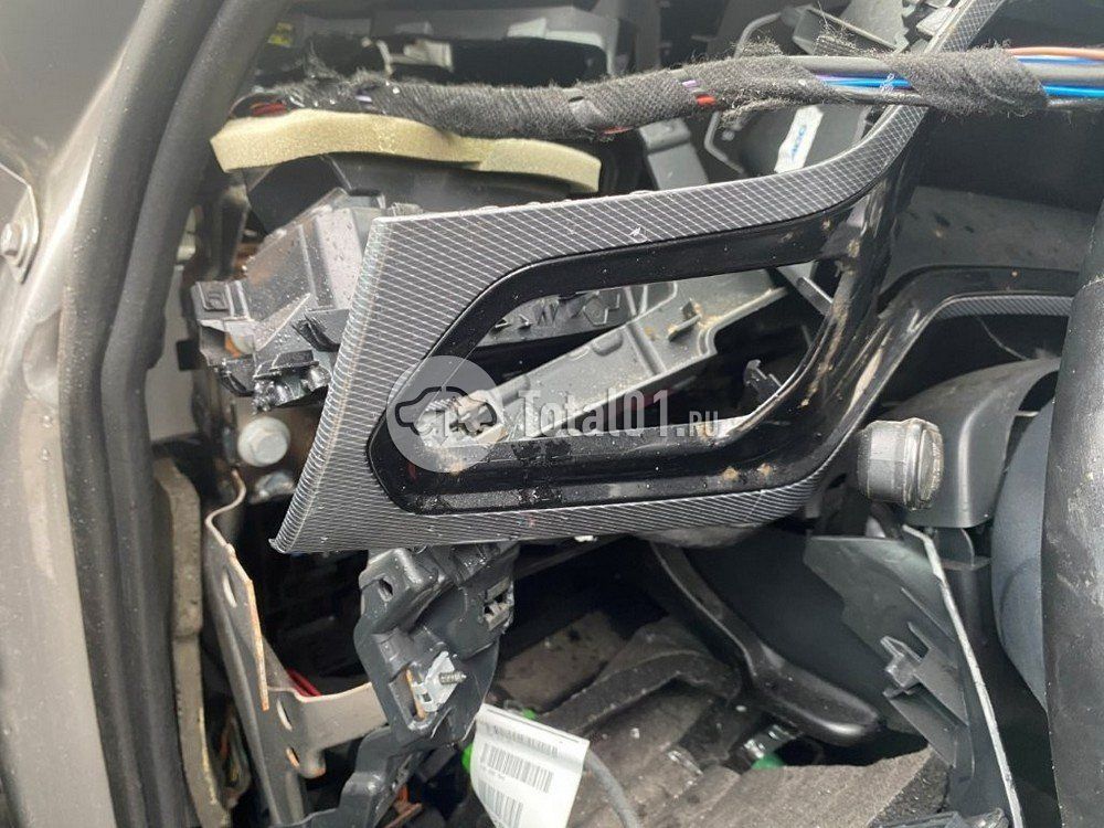 Фото Volkswagen Polo 128