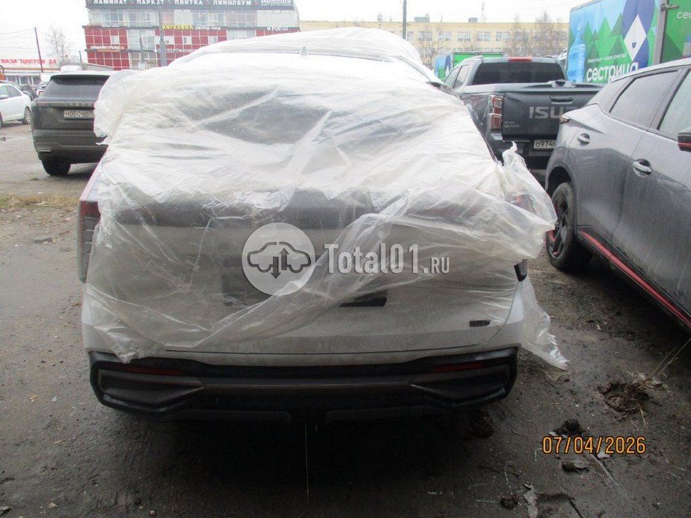 Фото Geely Atlas 18
