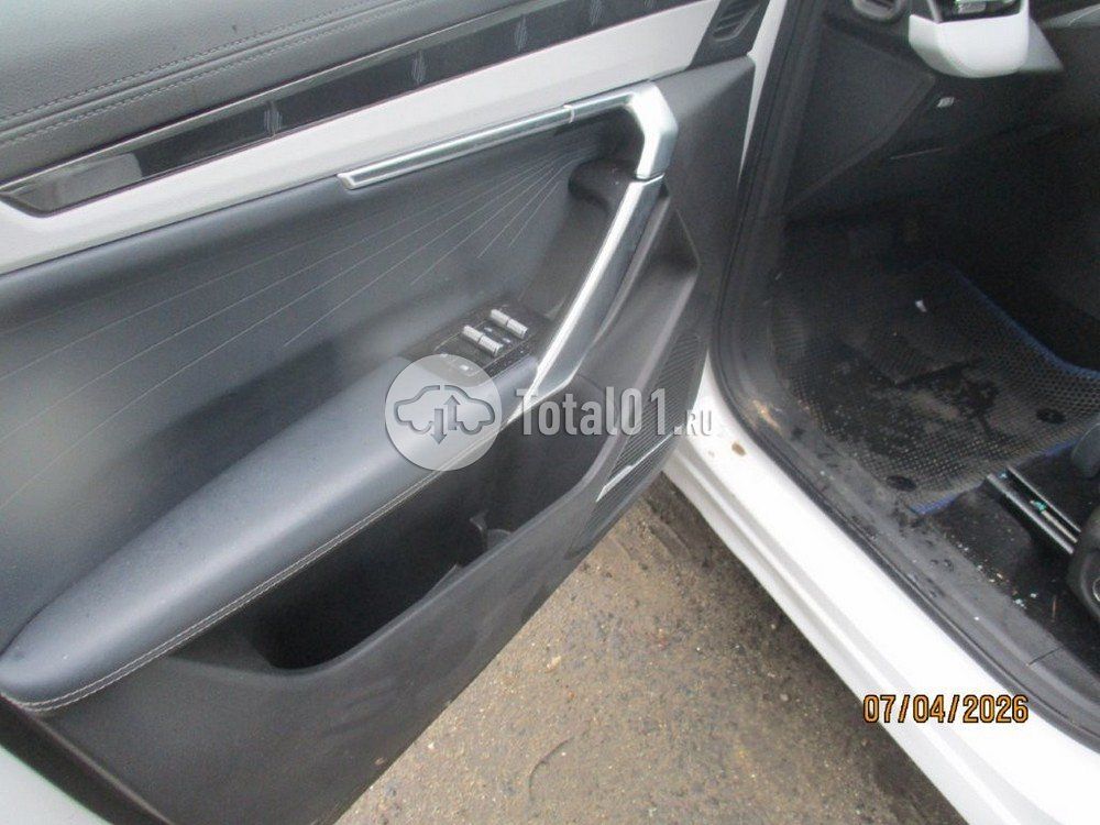 Фото Geely Atlas 112