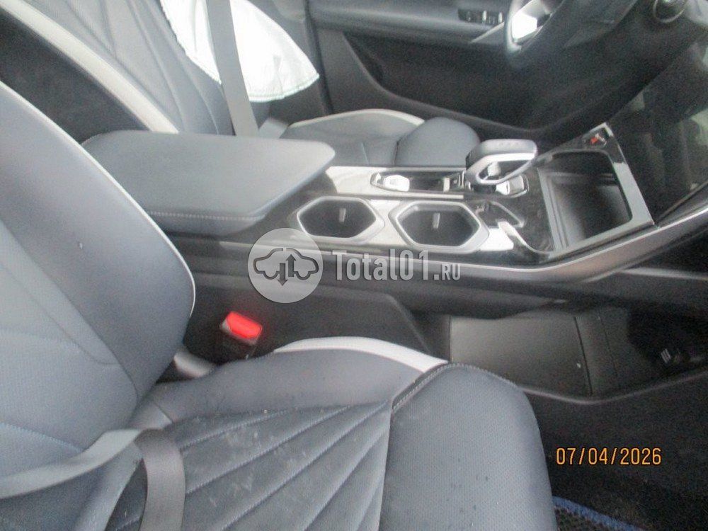 Фото Geely Atlas 304