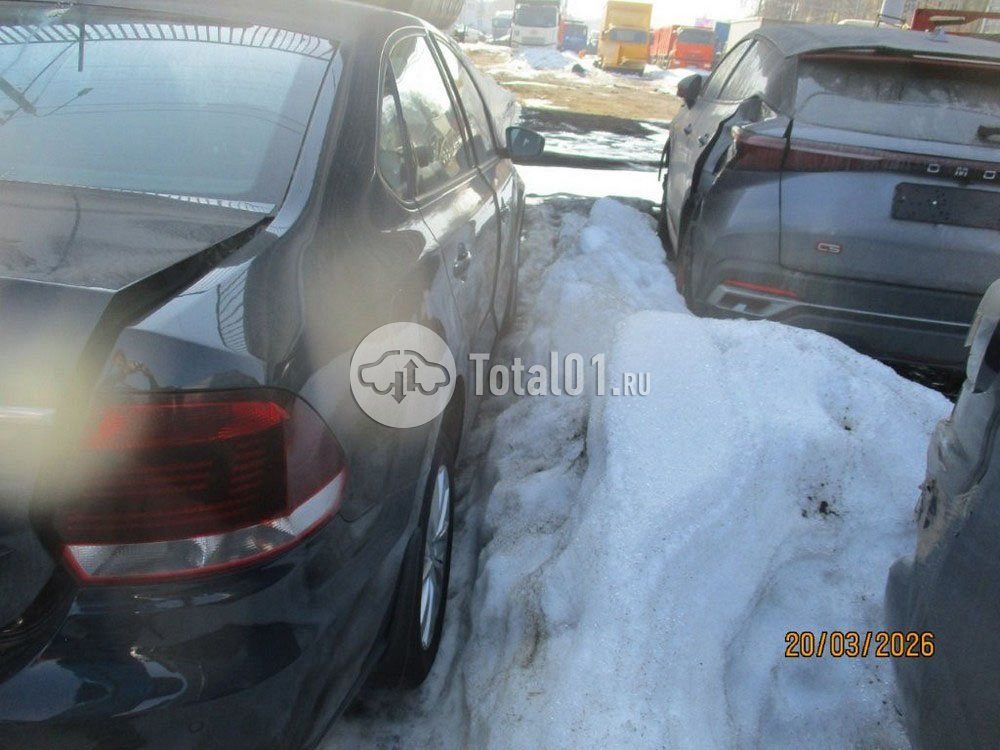 Фото Volkswagen Polo 16