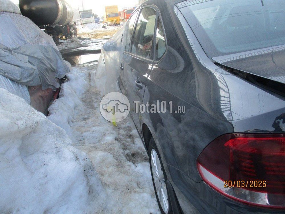 Фото Volkswagen Polo 18