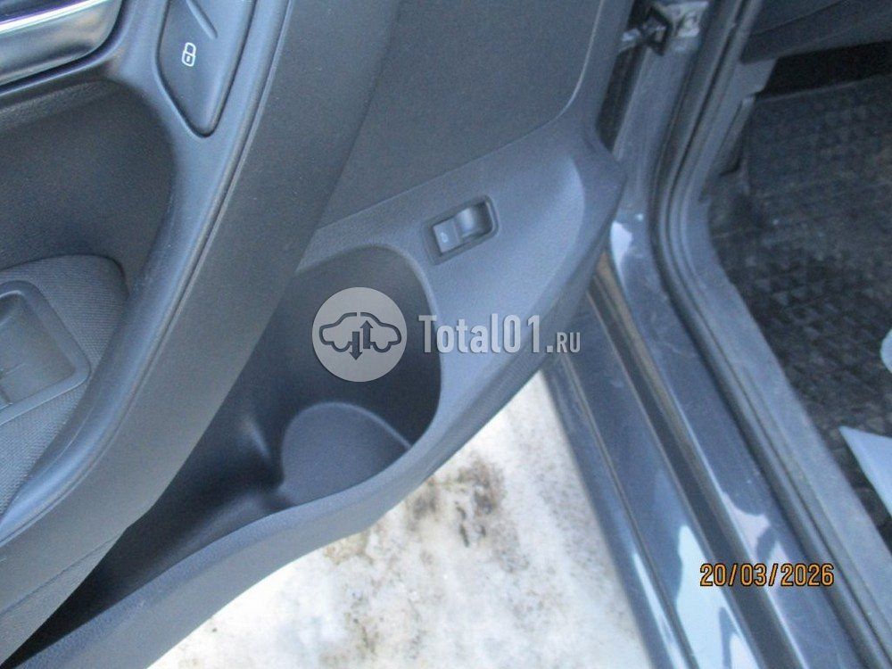 Фото Volkswagen Polo 126