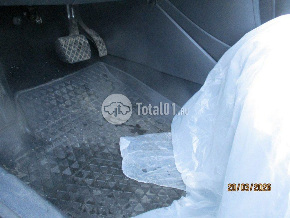 Фото Volkswagen Polo 130