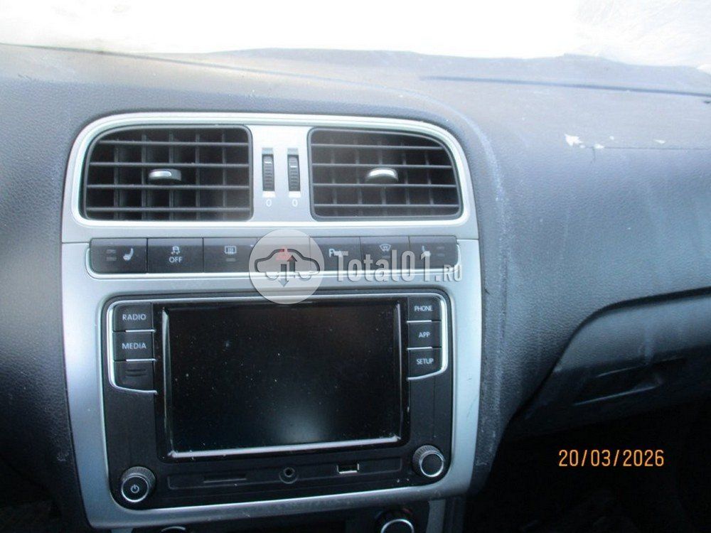 Фото Volkswagen Polo 140