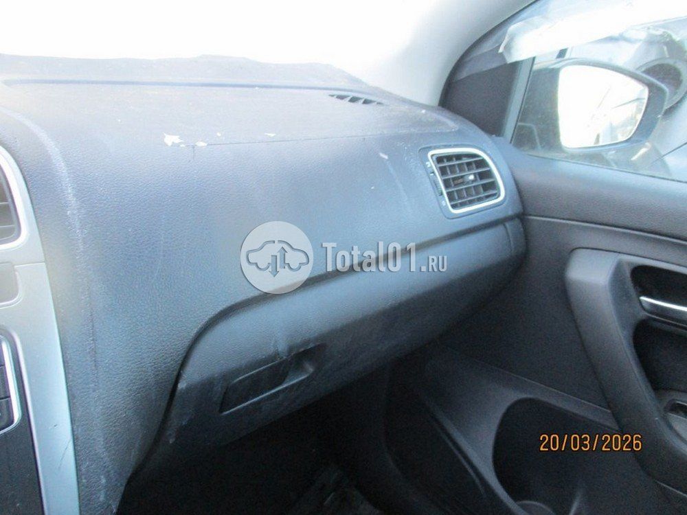 Фото Volkswagen Polo 148