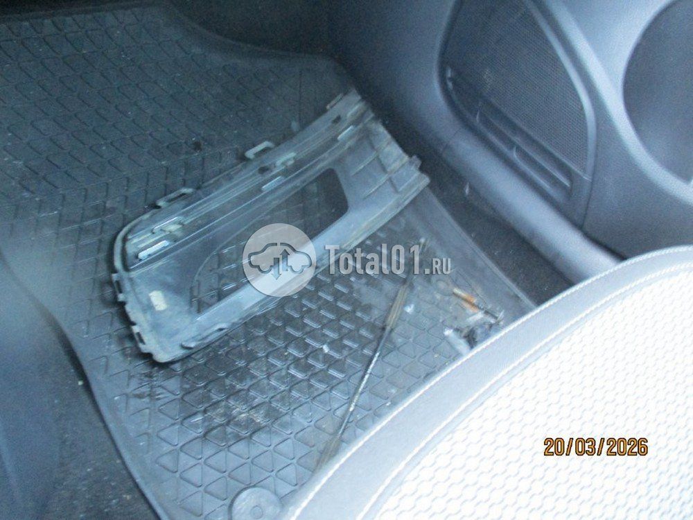 Фото Volkswagen Polo 150