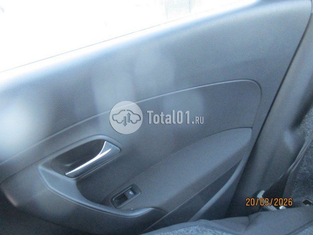 Фото Volkswagen Polo 164