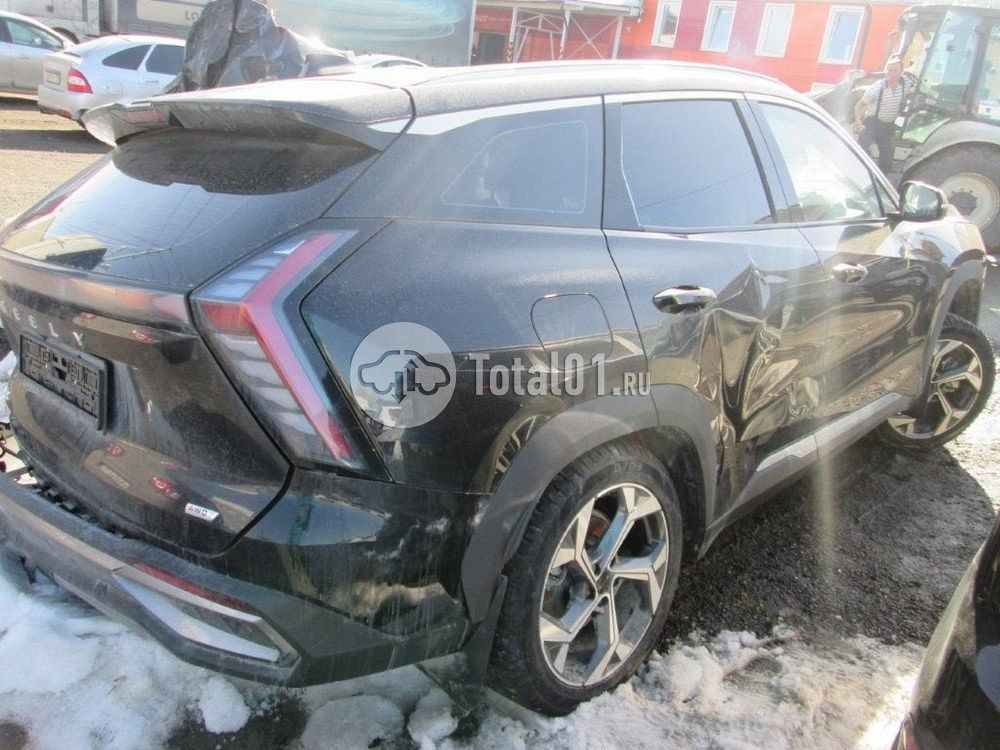 Фото Geely Atlas 30