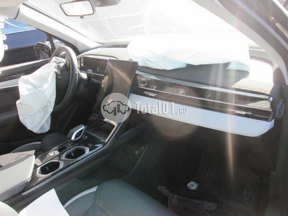 Фото Geely Atlas 42