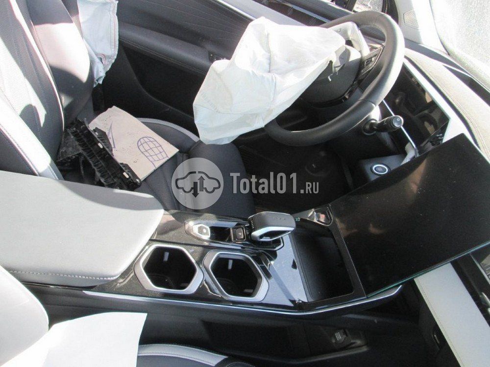 Фото Geely Atlas 44