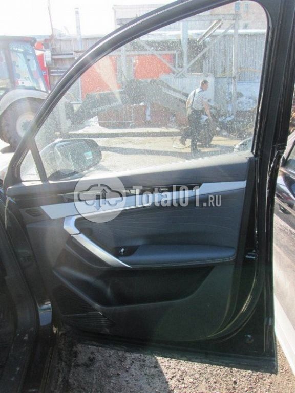 Фото Geely Atlas 58