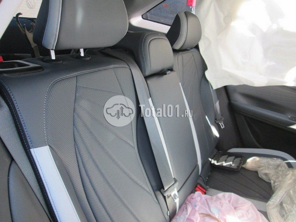 Фото Geely Atlas 66