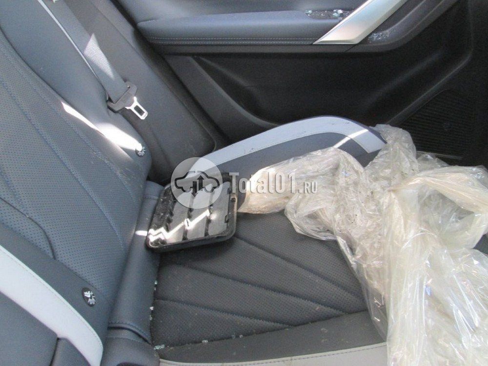 Фото Geely Atlas 70