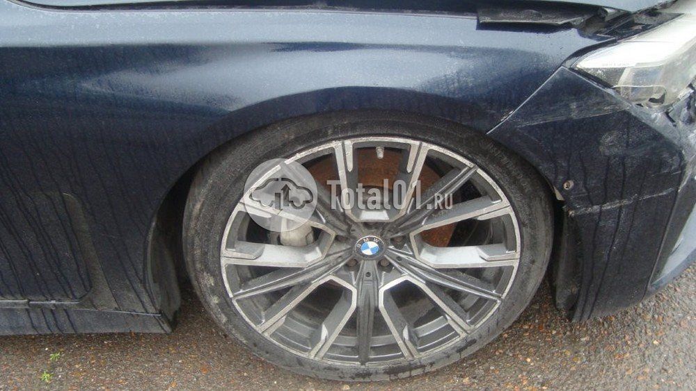 Фото BMW 7 серия 30