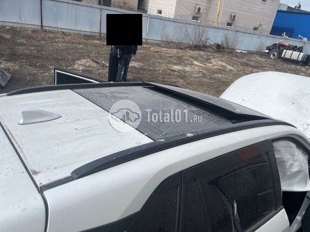 Фото Toyota RAV4 28