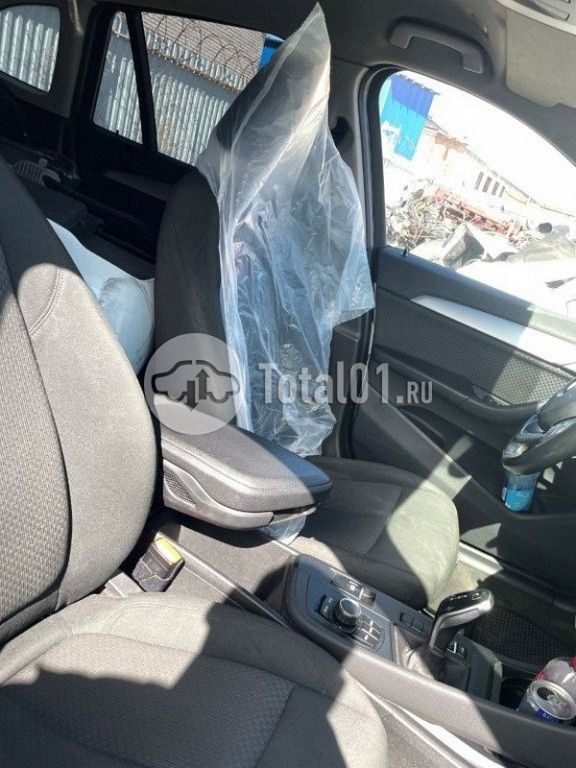 Фото BMW X1 56