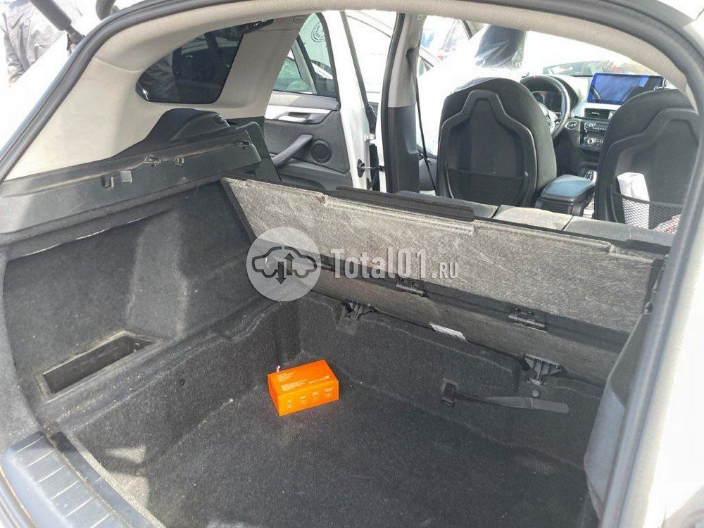 Фото BMW X1 112