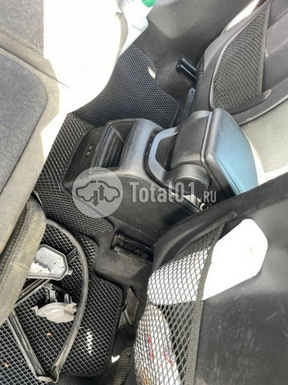 Фото BMW X1 120