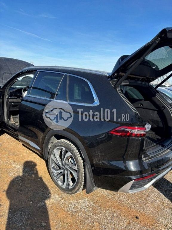 Фото Geely Monjaro 34