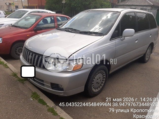 Фото Nissan Bassara 4