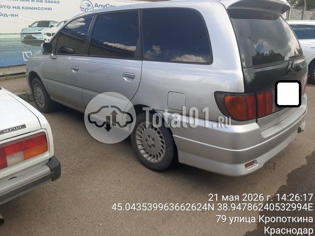 Фото Nissan Bassara 10
