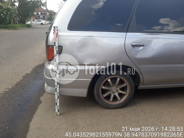 Фото Nissan Bassara 34