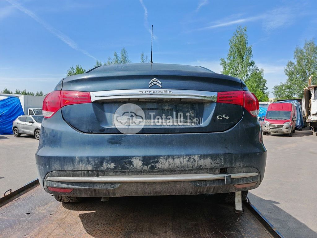 Фото Citroen C4 70