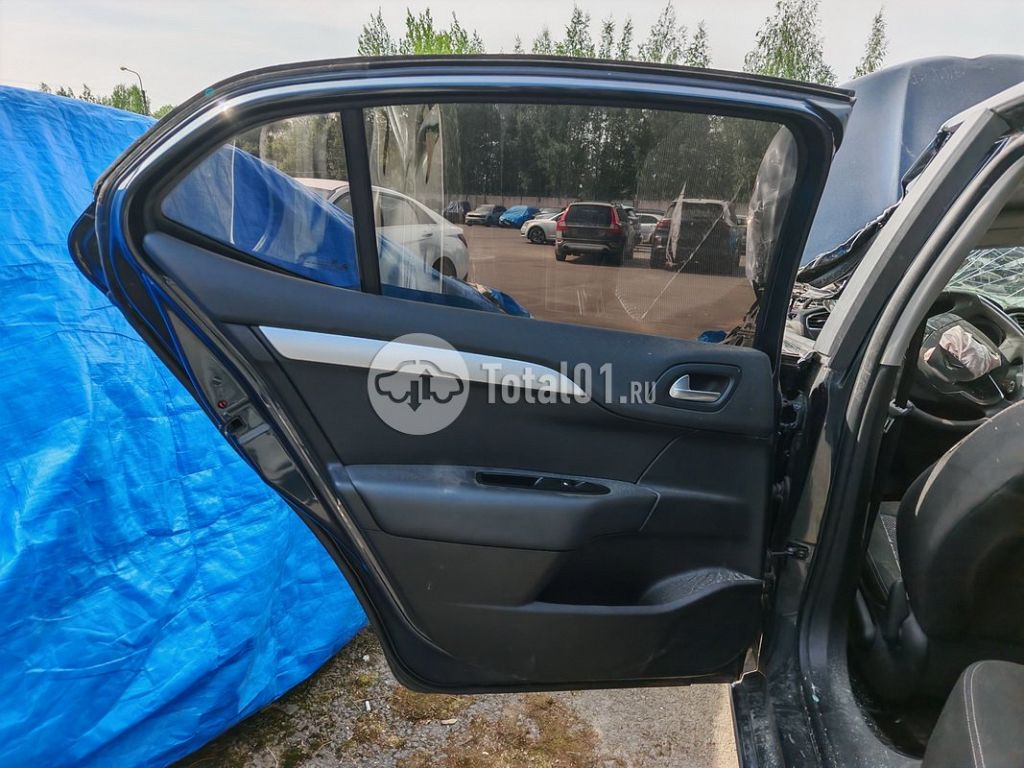 Фото Citroen C4 98