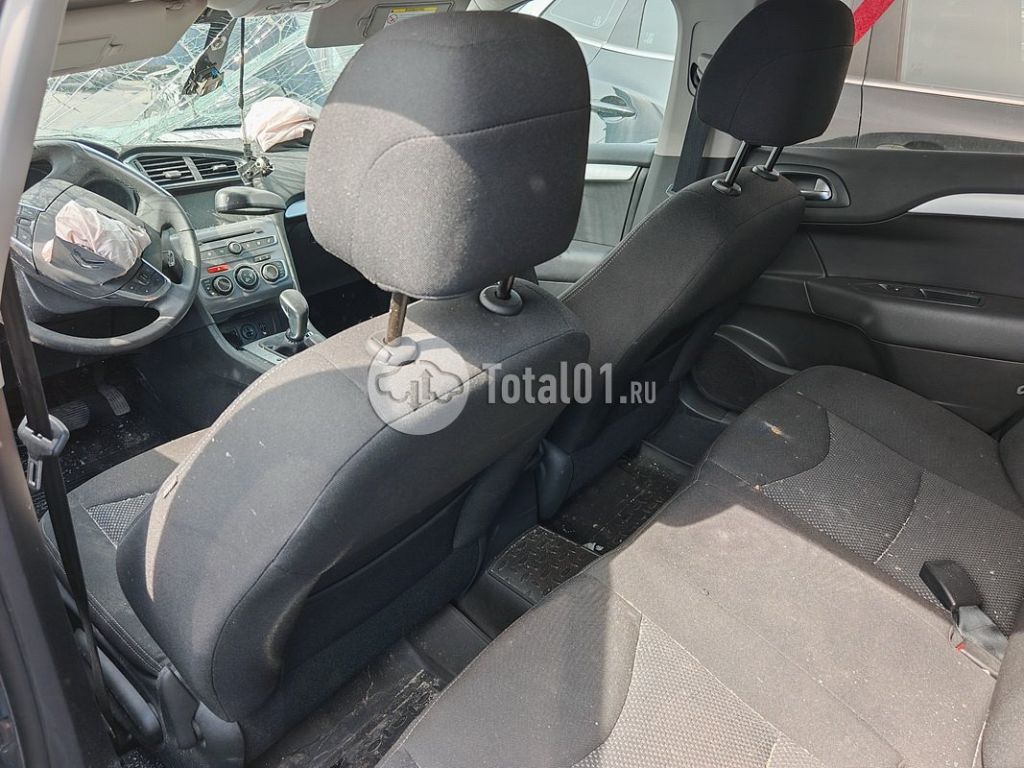 Фото Citroen C4 102