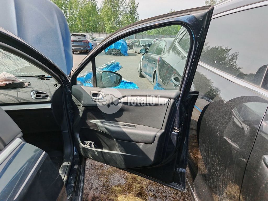 Фото Citroen C4 140