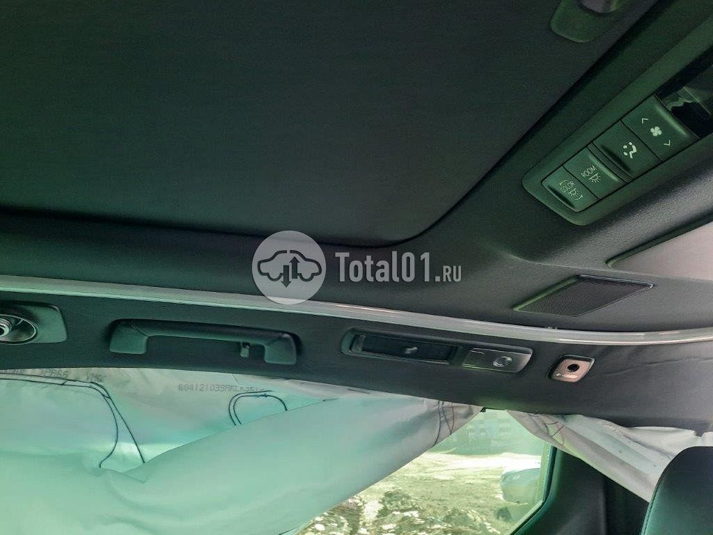 Фото Toyota Alphard 140