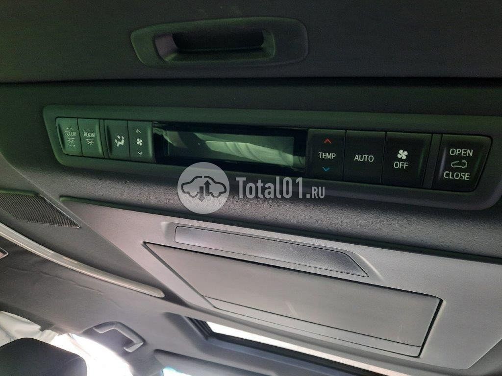 Фото Toyota Alphard 142